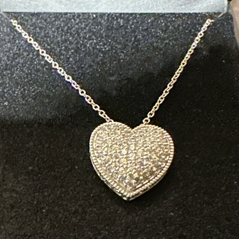 BNWT Arabella Swarovski crystal sterling silver heart pendant necklace